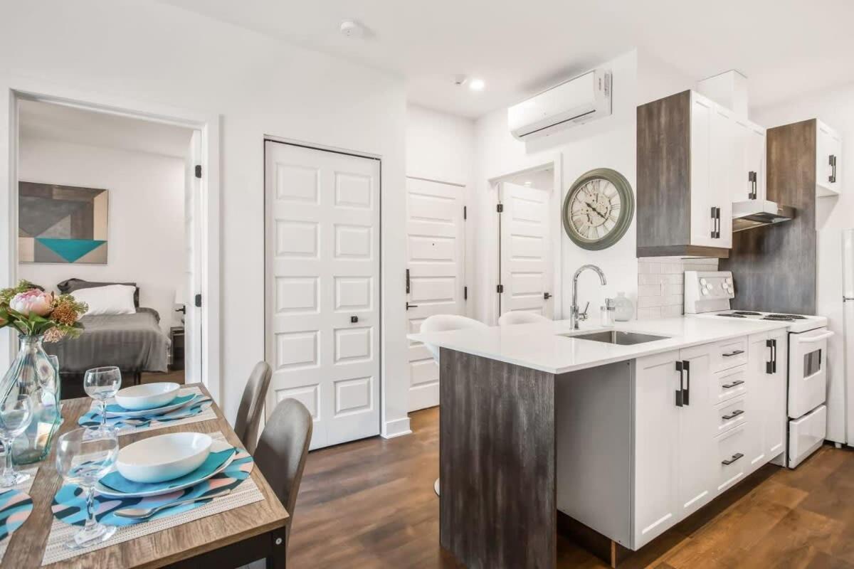 M11upscale 1br Sofabed In Heart Plateaumile-end Appartement Montréal